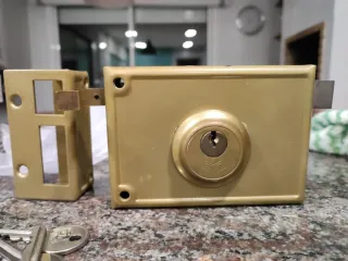 Cerradura Seguridad JIS 12/12