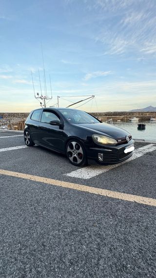 Volkswagen Golf VI
