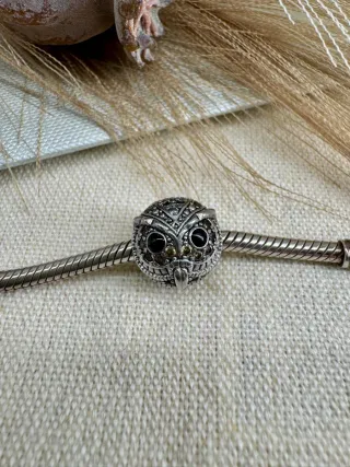 Charm Búho Plata y Circonitas