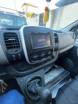 Renault Trafic 2015