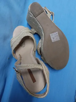 Zapatos cuñas esparto beige