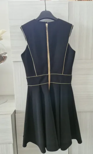 Abito Elisabetta Franchi nero con zip