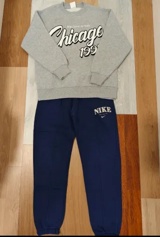 Conjunto Sudadera Zara y Pantalón Nike