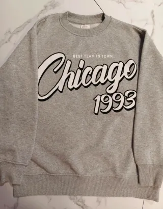 Conjunto Sudadera Zara y Pantalón Nike