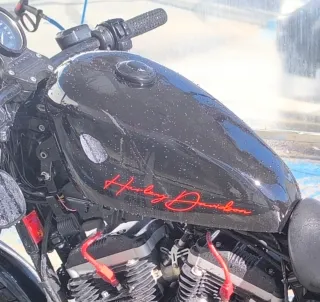 Cubre depósito Harley Davidson Sportster Negro