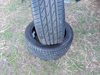 Neumáticos 235/45/18