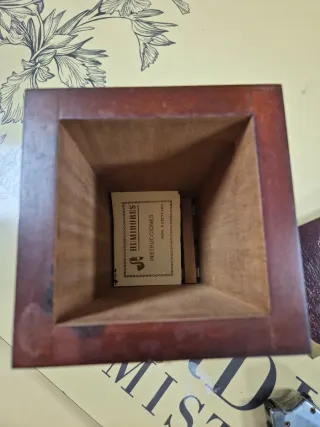 Umidificatore per sigari in legno