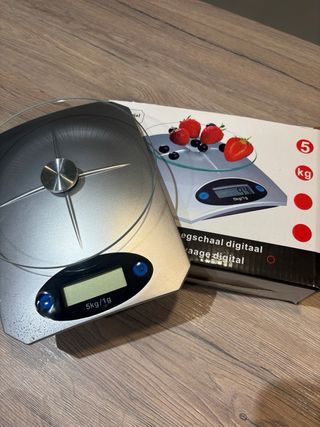 Bilancia digitale 5kg/1g