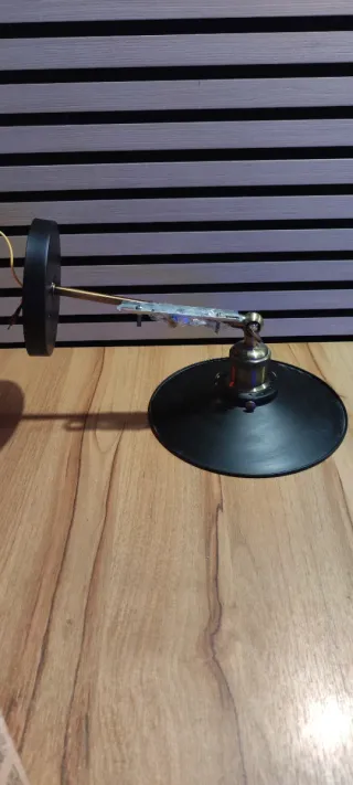 LÁMPARA DE PARED/TECHO