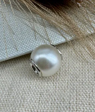 Charm Perla Blanca y plata para Pandora