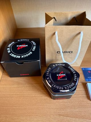 Reloj Casio G-Shock Negro y Dorado