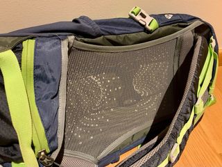 Mochila de caminhada 30L