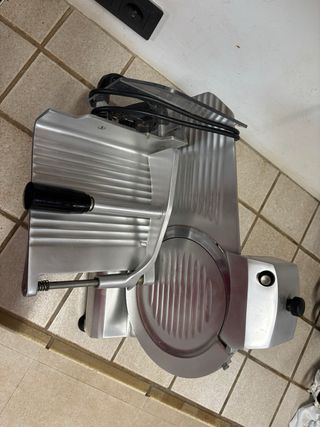 Cortadora de fiambres profesional