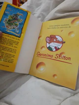 O Caso do Vulcão Pestilento (Portuguese Edition)