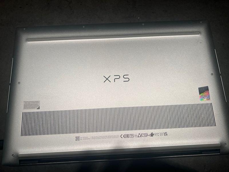 Portátil Dell XPS 9520 afbeelding 4