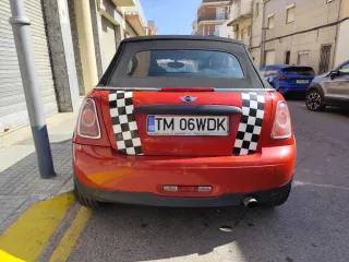 MINI Cooper S Cabrio 2012