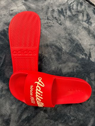 Sandalias Adidas Adilette since 1972 Rojas
