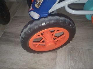 Coche pedales Toy Story