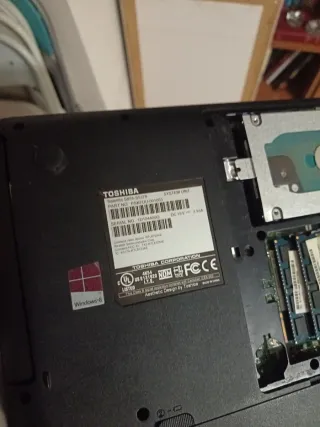 Ordenador Toshiba para piezas