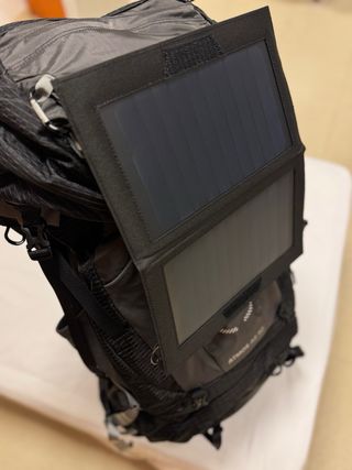 Panel cargador solar plegable Forclaz