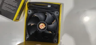 Ventilador SP120 RGB múltiple color selection