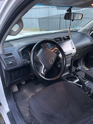 Toyota Land Cruiser 150 2021