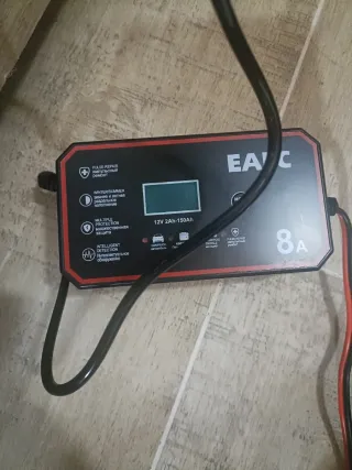 Cargador Batería EA C 8A 12V