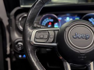 Jeep Wrangler 80 Aniversario