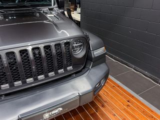 Jeep Wrangler 80 Aniversario