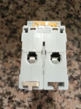 Merlin Gerin C60N ICP-M 20A Interruptor