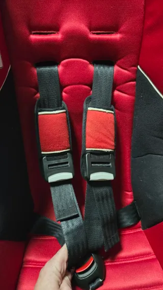Silla de coche Ferrari roja