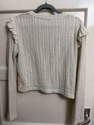 Cardigan Zara Beige con Volantes