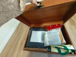 Baúl de madera con cerradura