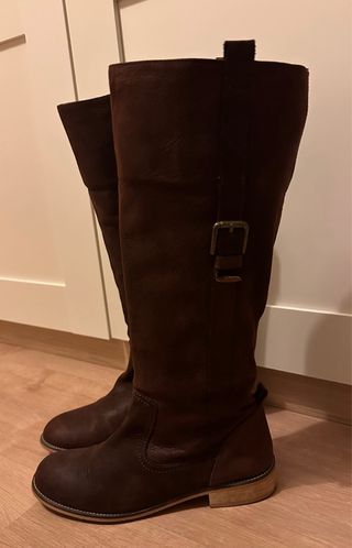 Botas de piel marrones