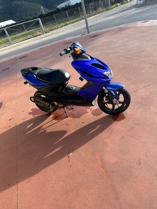 Yamaha Aerox 49cc Azul