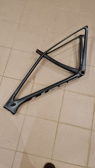 Telaio carbonio Scott Scale 940