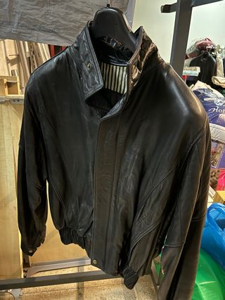 Cazadora de piel auténtica negra