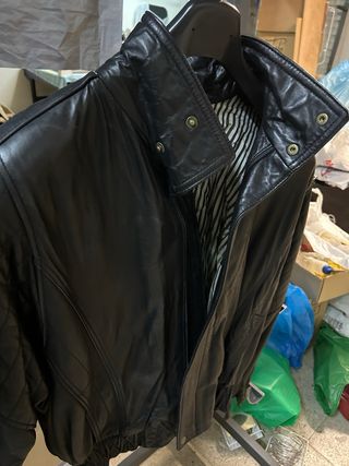 Cazadora de piel auténtica negra