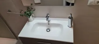 Mueble de baño Roca madera