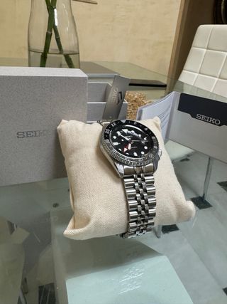 Reloj Seiko SSK GMT Automático
