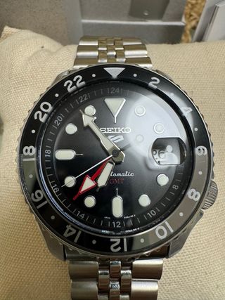 Reloj Seiko SSK GMT Automático