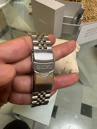 Reloj Seiko SSK GMT Automático