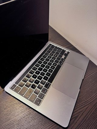 MacBook Pro 13” Plata