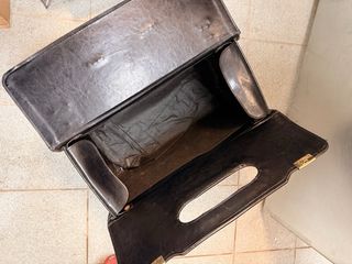 Maletín cuero vintage años 40 con llaves