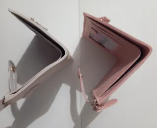 Carteras mujer elegantes beige y rosa