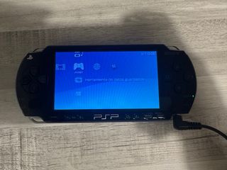 PSP 1000 Negra + Accesorios