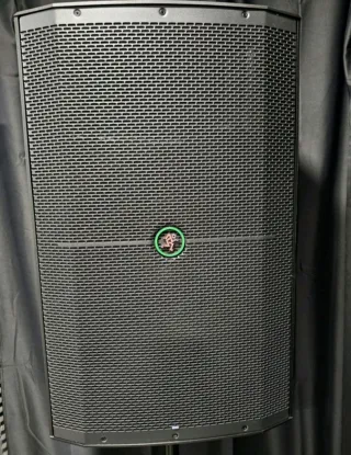 Equipo Sonido PA Mackie