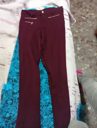 Pantalón elegante morado talla S