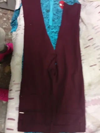 Pantalón elegante morado talla S