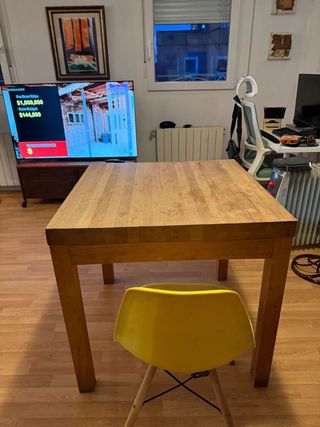 Mesa de cocina de madera